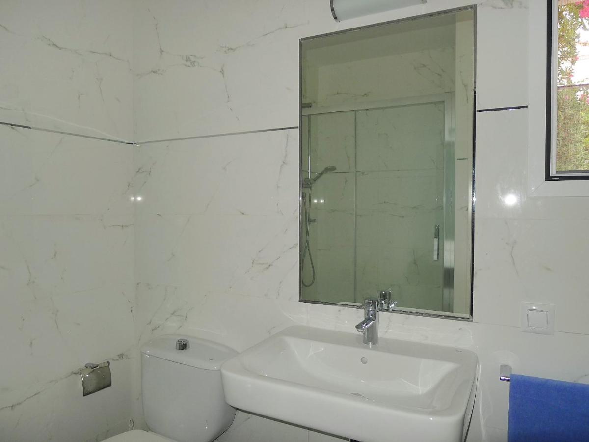 Holiday Home Carolina By Interhome Calp Extérieur photo